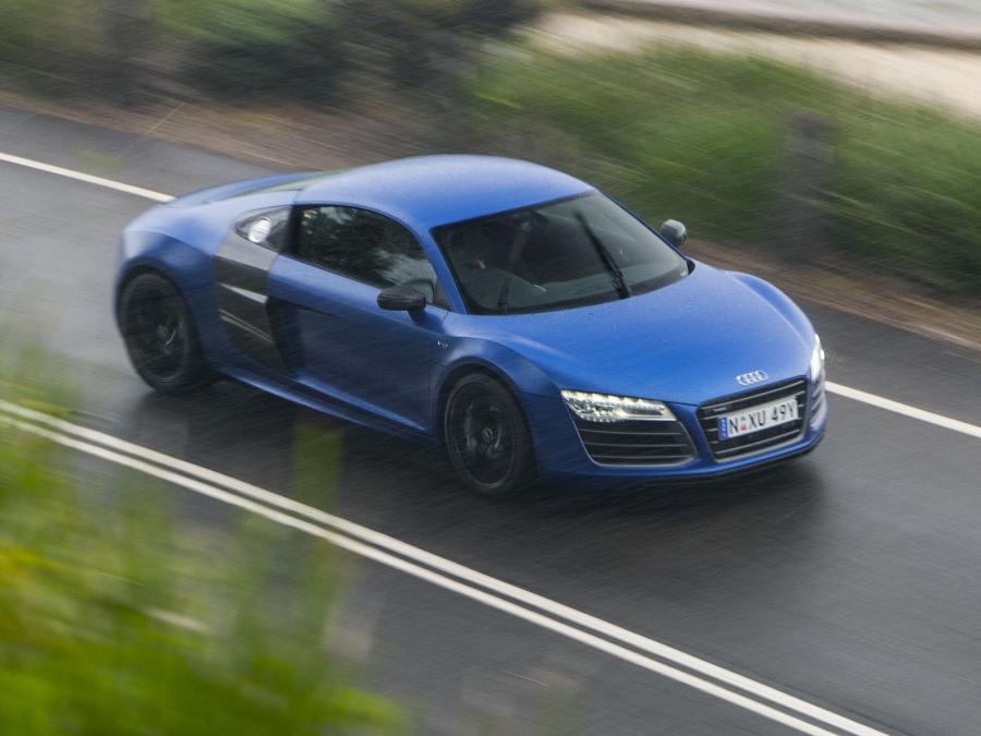  Audi R8 V10 Plus 2013 года  (AU) (фото 8 из 25)